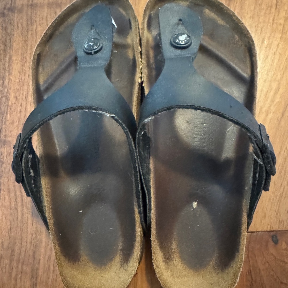 Black Thong Sandals